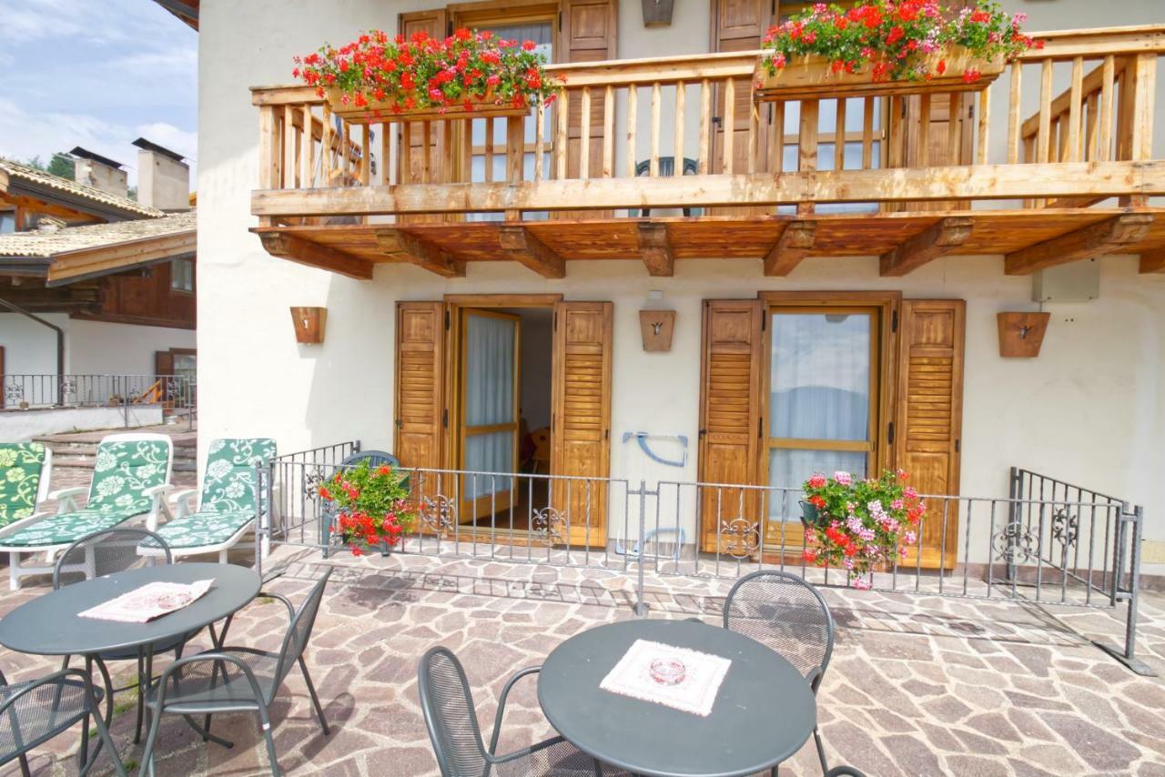 Residence Miramonti 다이아노 외부 사진